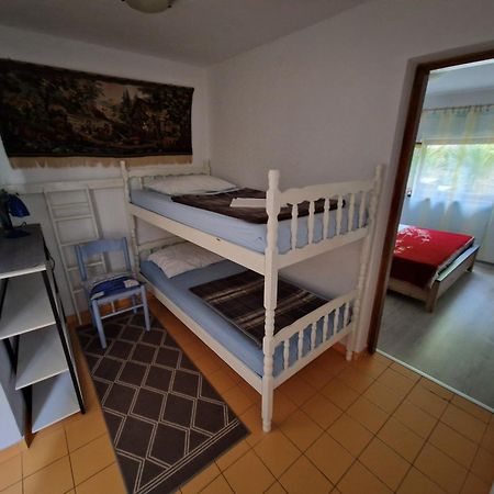 Apartments Zlatko Ičići Szoba fotó