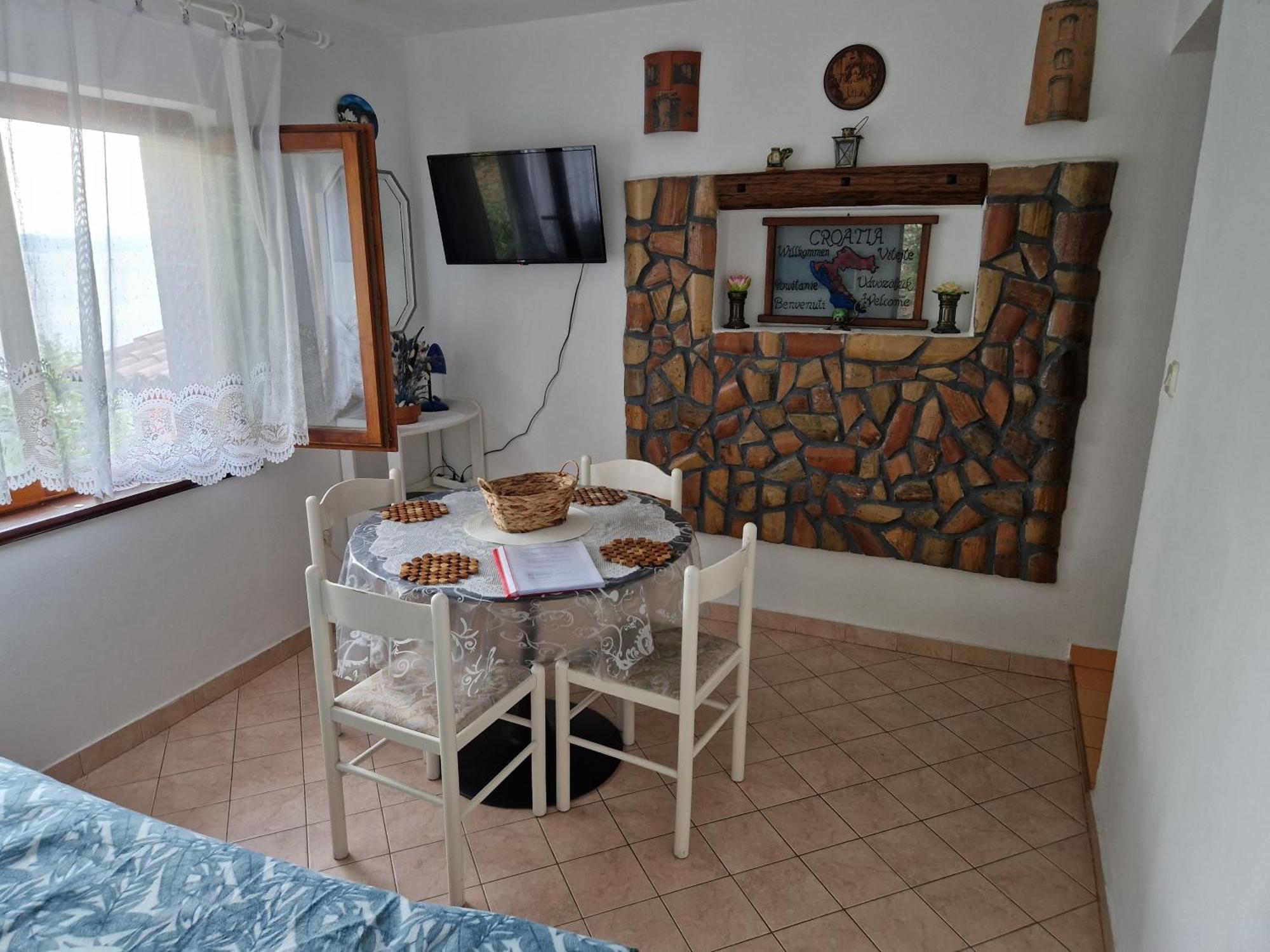 Apartments Zlatko Ičići Szoba fotó